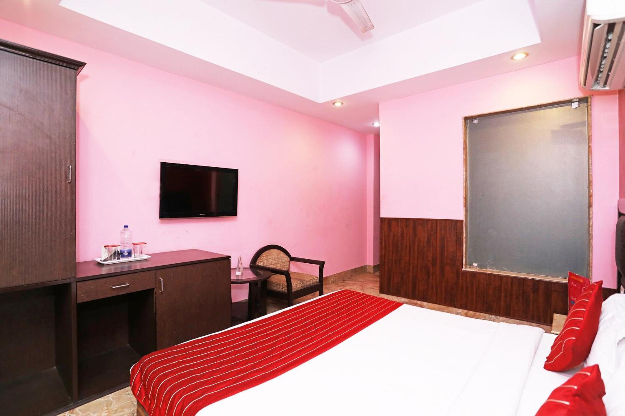 Hotel O Vedas Heritage Delhi Zewnętrze zdjęcie